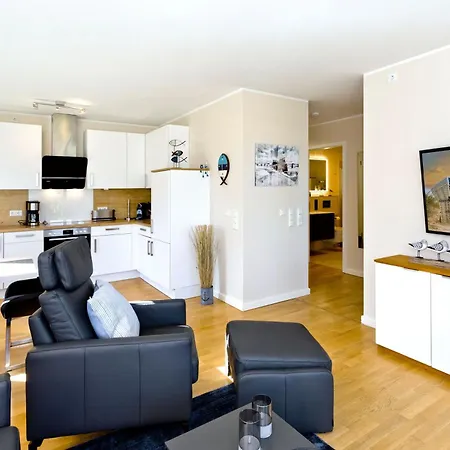 Kapitän Alexander, Ka44 Apartment *